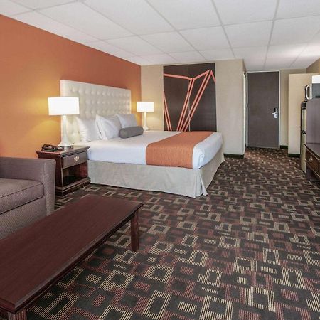 Howard Johnson By Wyndham Oklahoma City Okc Airport, Fairgrounds, I40 Екстериор снимка