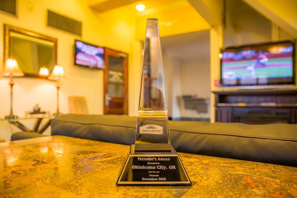 Howard Johnson By Wyndham Oklahoma City Okc Airport, Fairgrounds, I40 Екстериор снимка