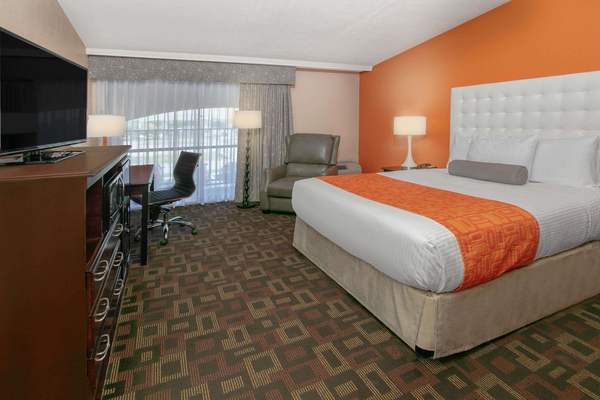 Howard Johnson By Wyndham Oklahoma City Okc Airport, Fairgrounds, I40 Екстериор снимка
