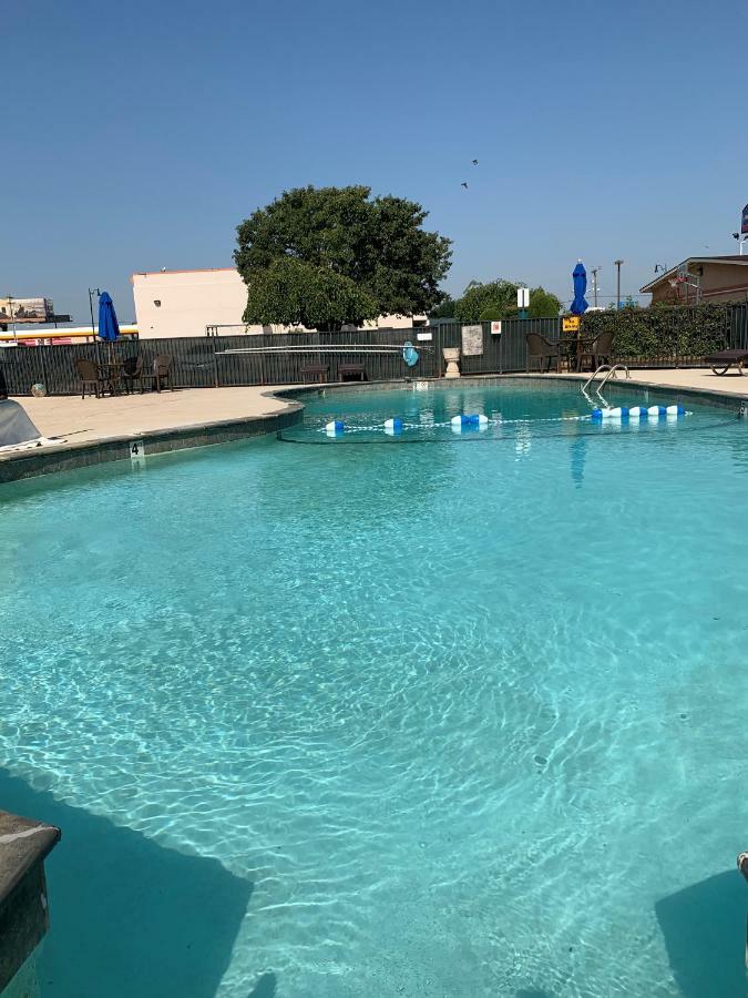 Howard Johnson By Wyndham Oklahoma City Okc Airport, Fairgrounds, I40 Екстериор снимка