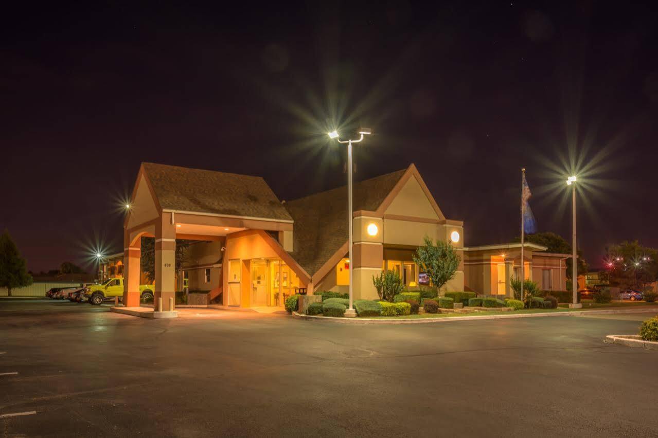 Howard Johnson By Wyndham Oklahoma City Okc Airport, Fairgrounds, I40 Екстериор снимка